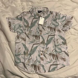 BNWT, PX Kids, boys button down Randi short sleeve floral shirt, size 4T!